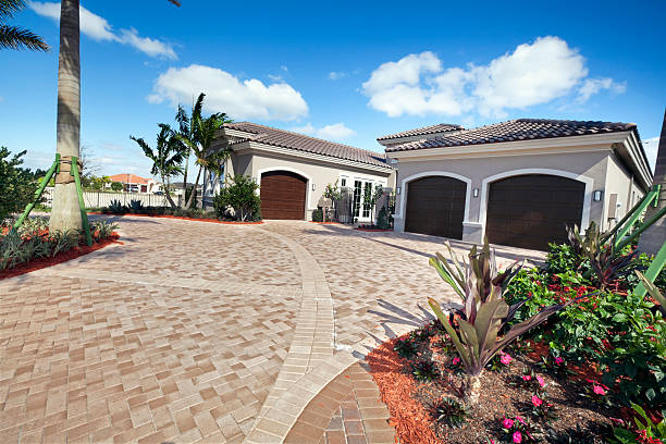 Best Professional Driveway Pavers  in Harrisville, WV